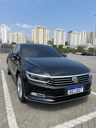 VOLKSWAGEN PASSAT 2.0 16V TSI BLUEMOTION GASOLINA HIGHLINE 4P DSG VOLKSWAGEN PASSAT 2.0 16V TSI BLUEMOTION GASOLINA HIGHLINE 4P DSG